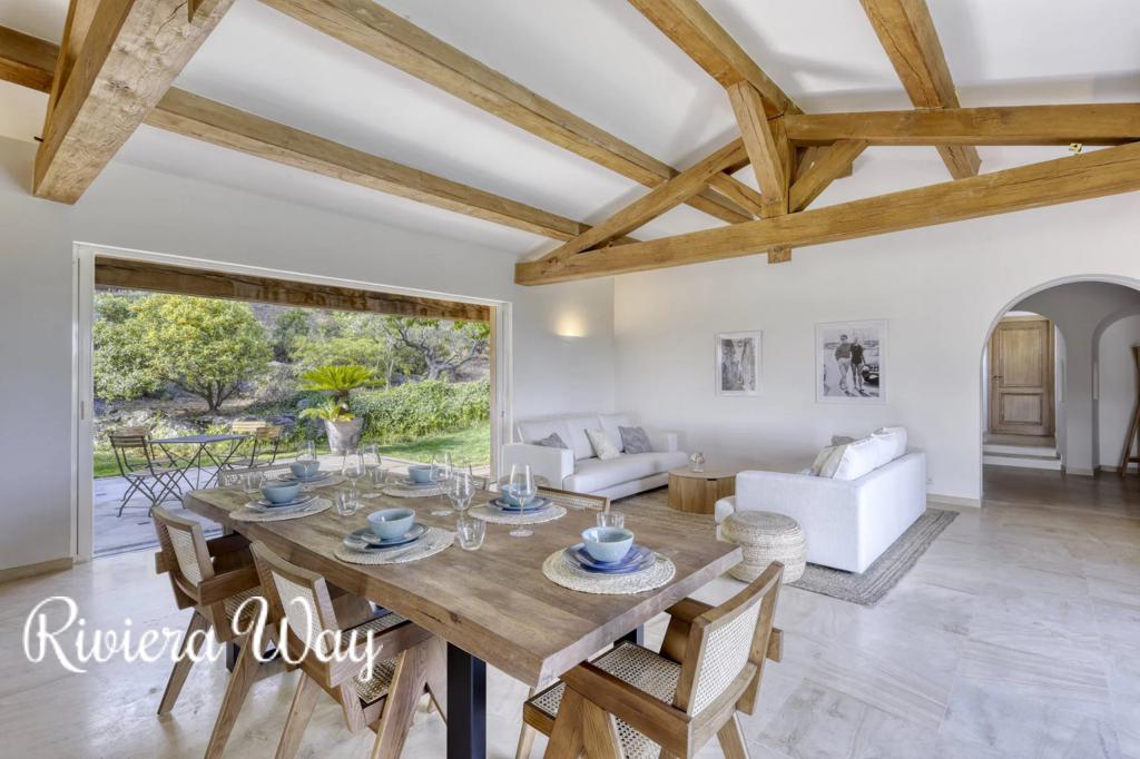 9 room villa in Ramatyuel, photo #5, listing #90046488