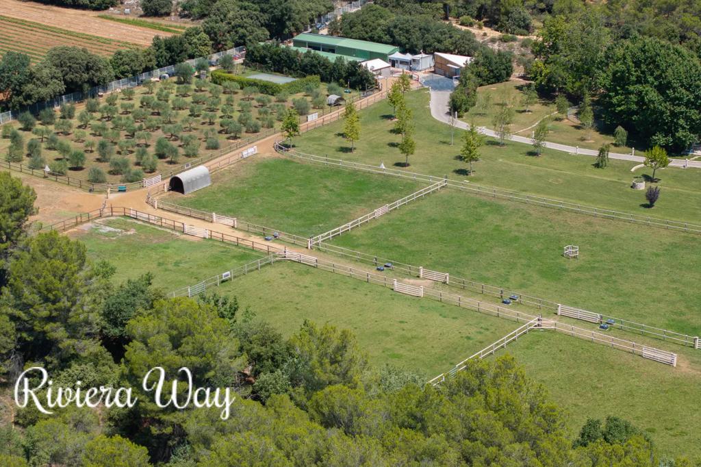 10 room villa in Cotignac, photo #6, listing #100210236