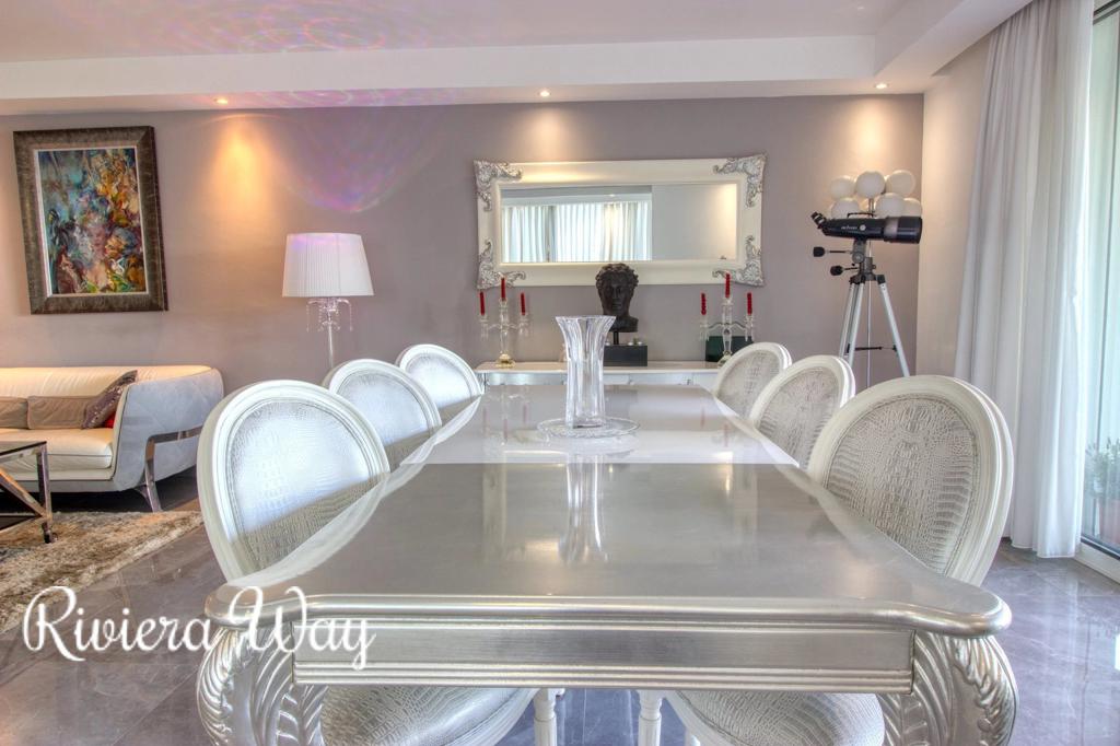 4 room apartment in Cannes, photo #8, listing #83427582