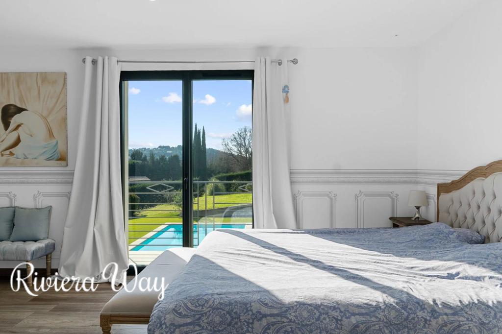 7 room villa in Chateauneuf-Grasse, photo #9, listing #105241164