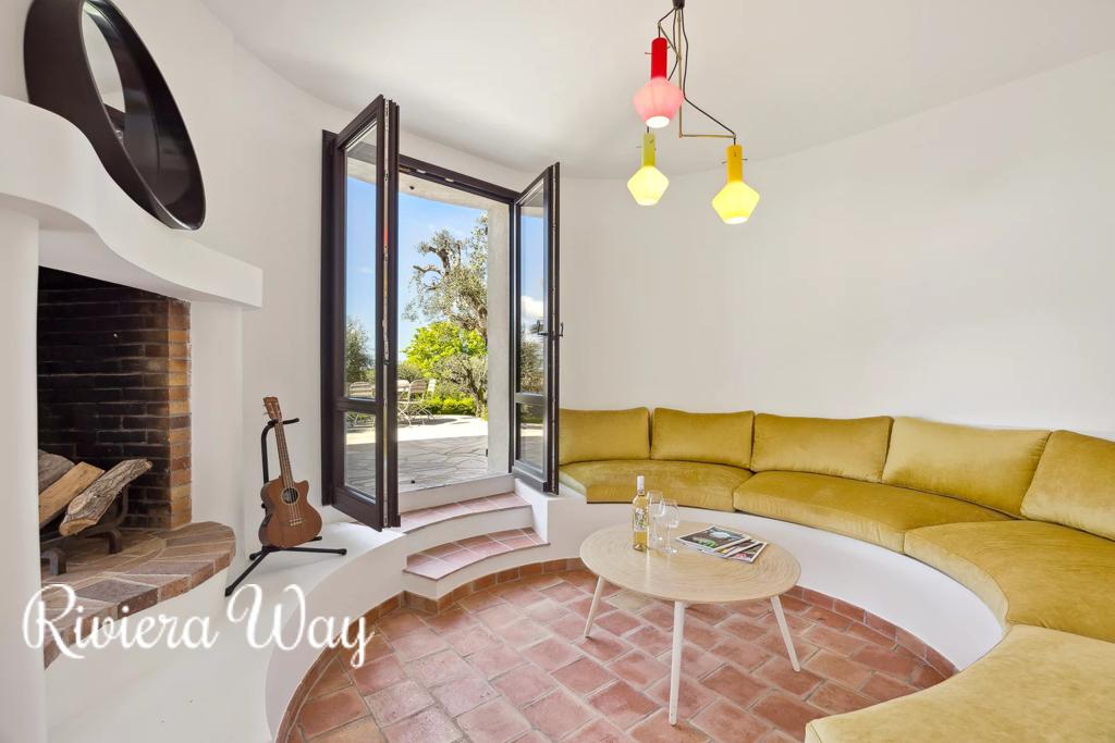 Villa in Tourrettes-sur-Loup, photo #6, listing #99726480