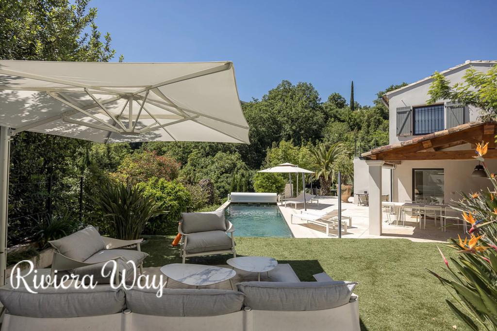 7 room villa in Tourrettes-sur-Loup, photo #9, listing #103221678
