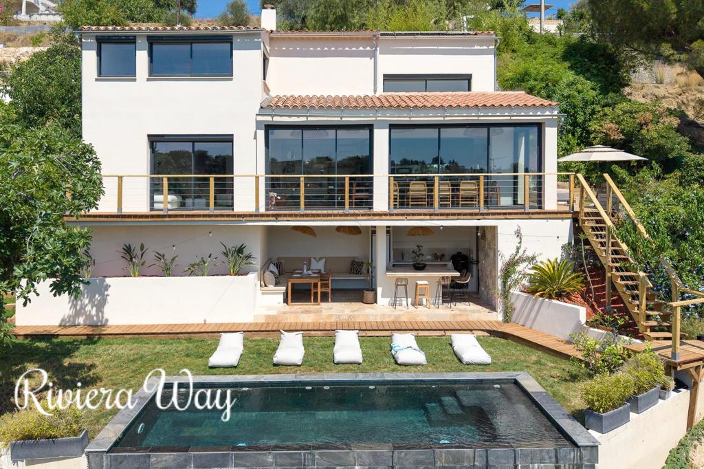 8 room villa in Nice, 238 m², photo #1, listing #106856820