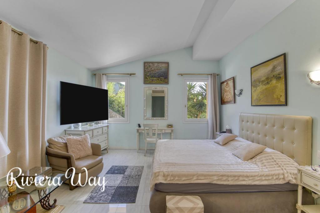 7 room villa in Villefranche-sur-Mer, photo #5, listing #103145028
