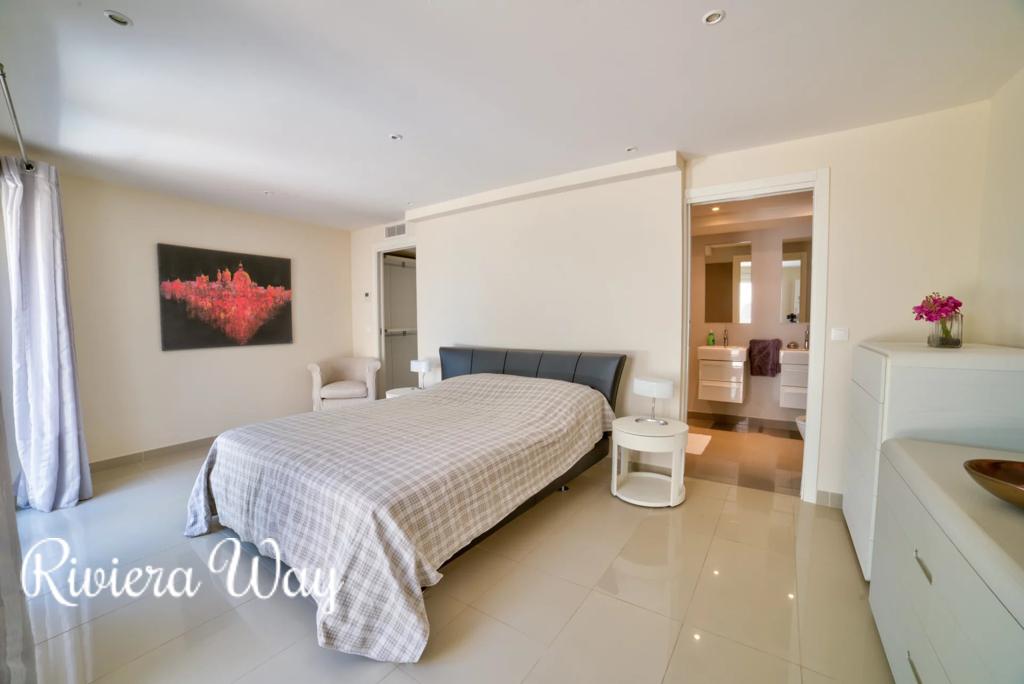 8 room villa in Muan-Sarthe, photo #6, listing #98811384