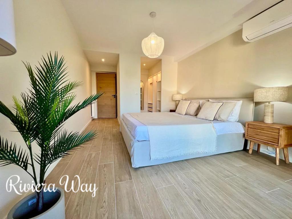 3 room apartment in Juan-les-Pins, photo #10, listing #103735338