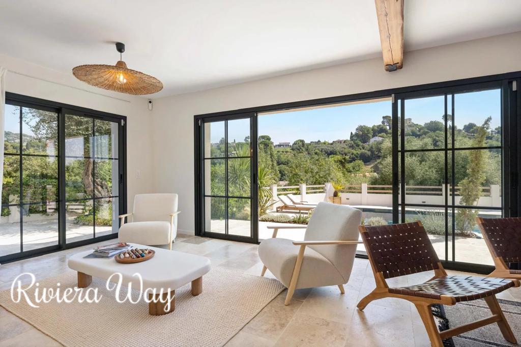 6 room villa in La Colle-sur-Loup, photo #7, listing #106371762