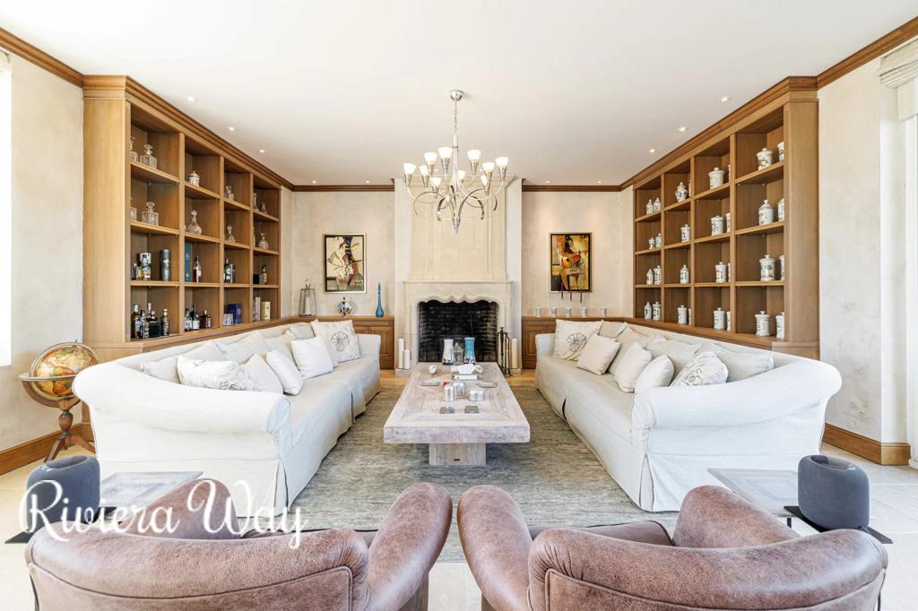 6 room villa in Mougins, photo #4, listing #106276212