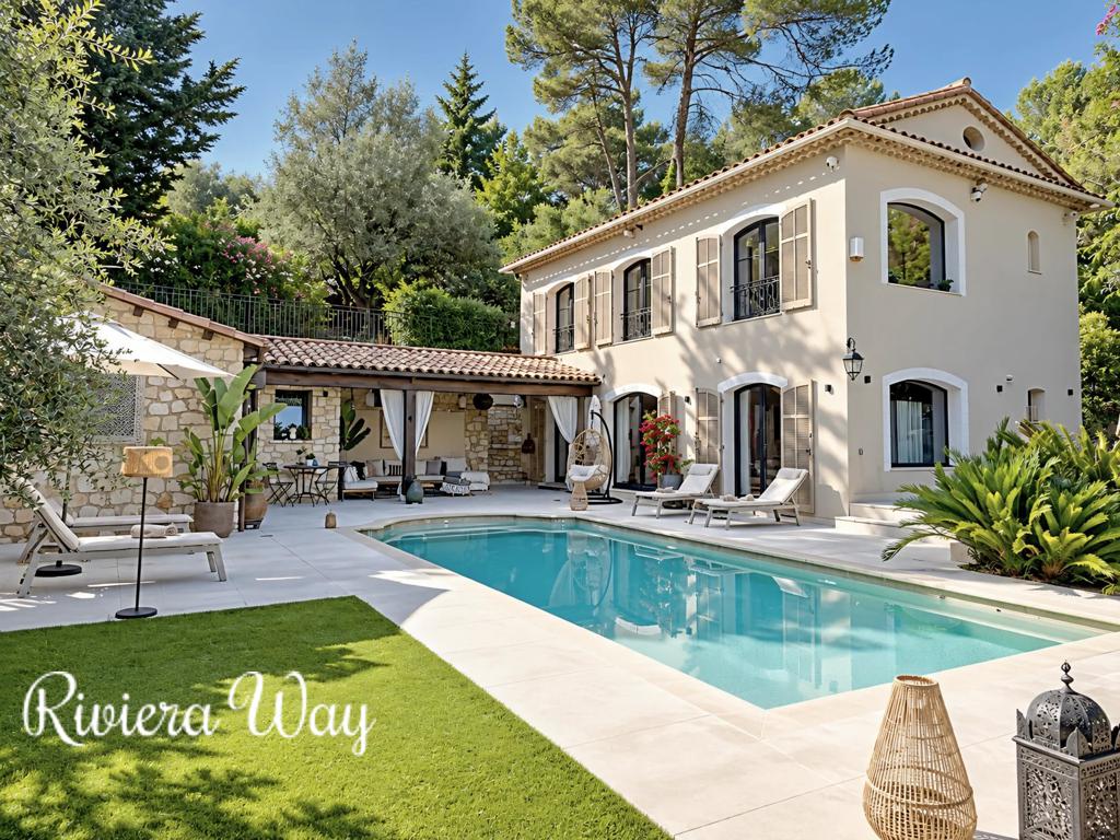 7 room villa in Mougins, photo #1, listing #106570002