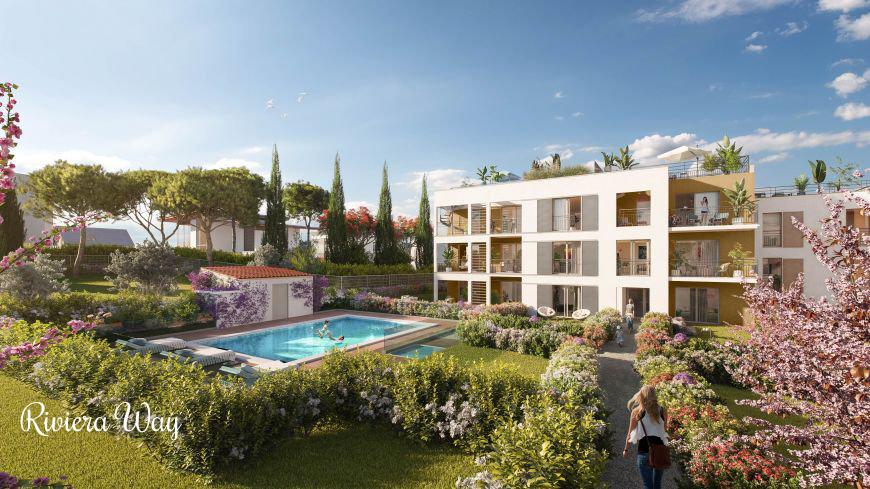 5 room apartment in Antibes, 118 m², photo #3, listing #85673616
