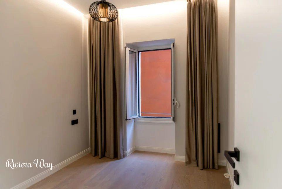 3 room apartment in Villefranche-sur-Mer, photo #9, listing #105667128