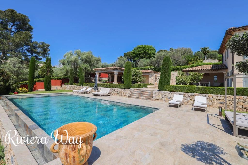 9 room villa in Mougins, photo #5, listing #103876668