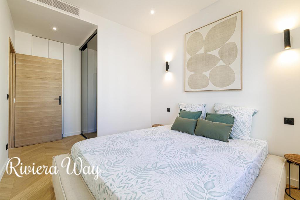 4 room apartment in Le Carré d'Or, 120 m², photo #9, listing #106035678