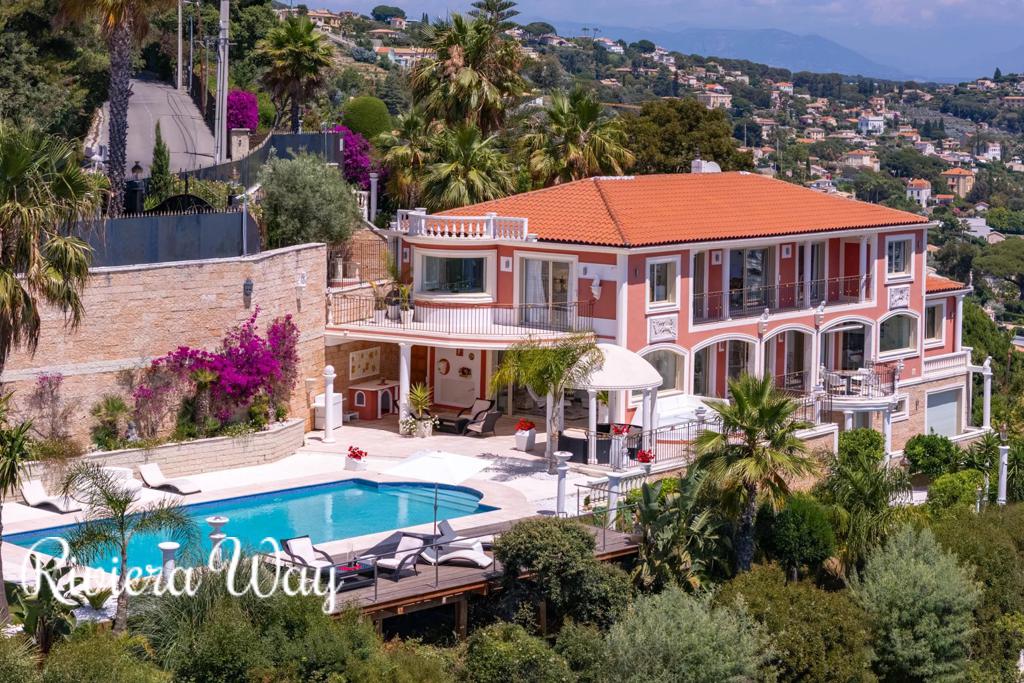 9 room villa in Vallauris, photo #1, listing #106524600