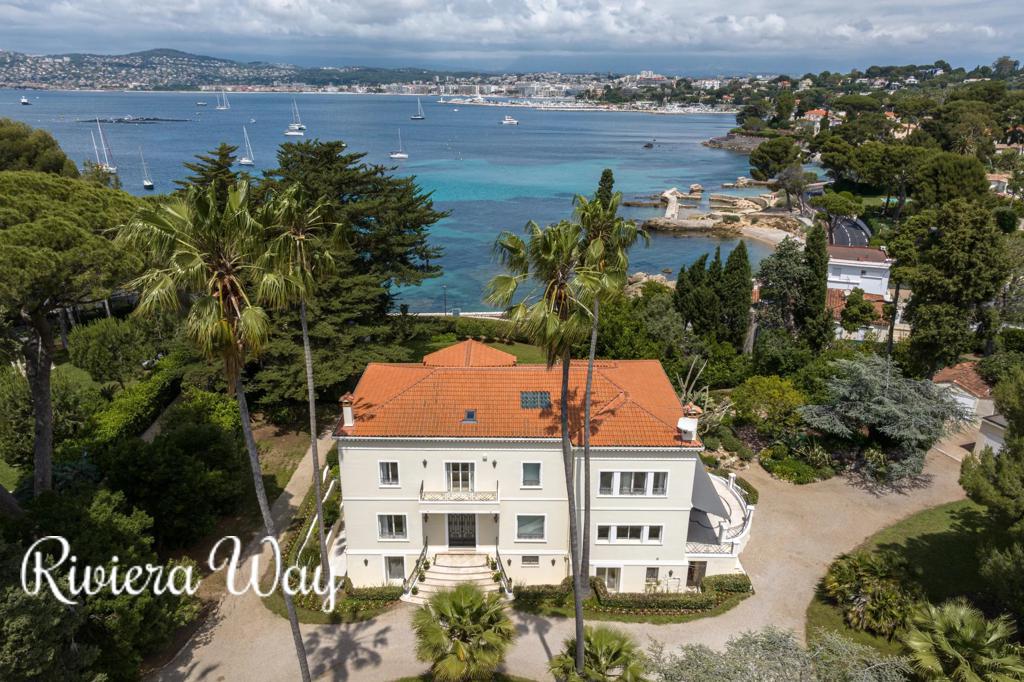 11 room villa in Cap d'Antibes, photo #1, listing #87859254