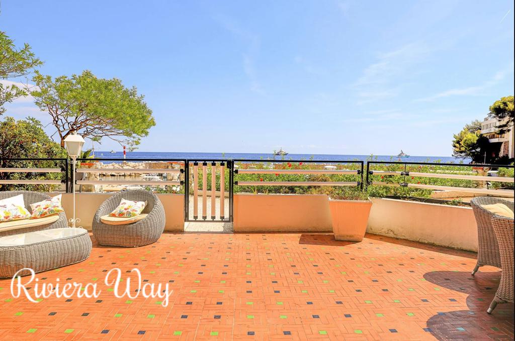 4 room apartment in Èze, photo #10, listing #92103186