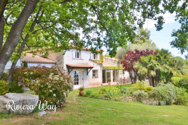 6 room villa in Chateauneuf-Grasse, 195 m², photo #3, listing #76791204