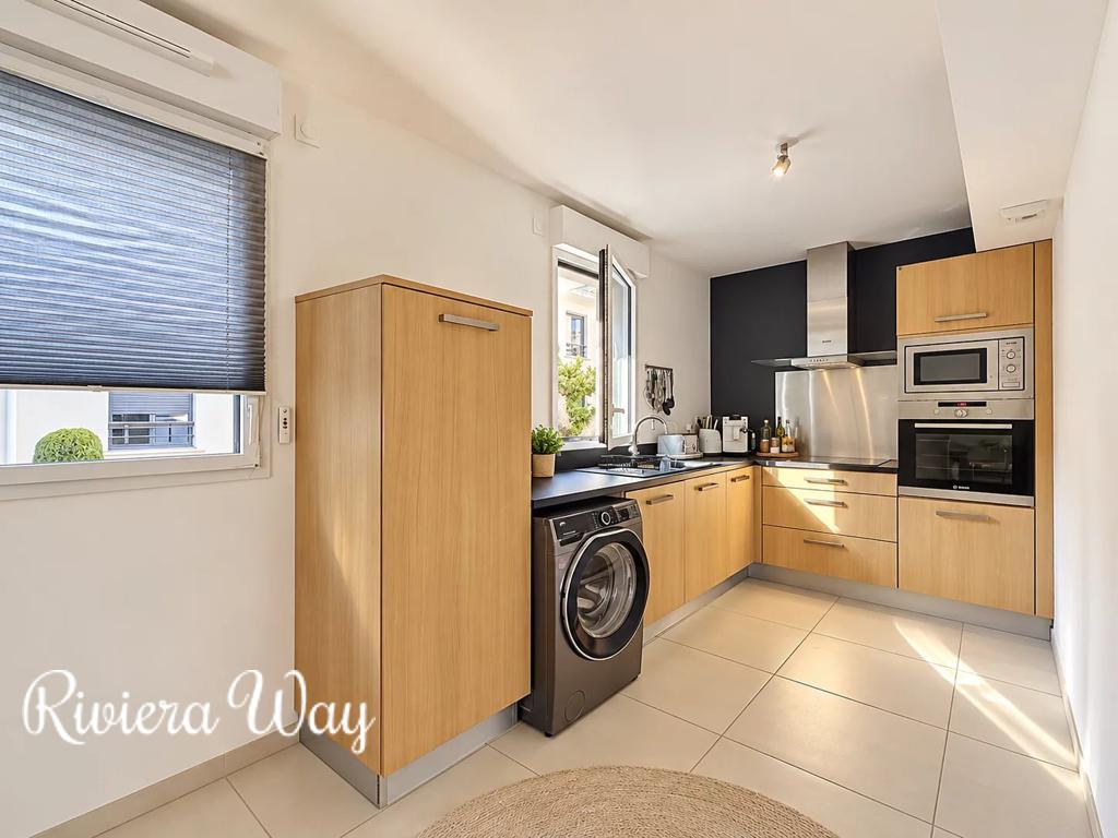 2 room apartment in Cannes, photo #5, listing #107151576