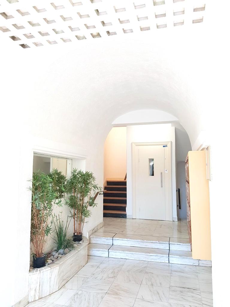 3 room apartment in Cannes, photo #4, listing #83428800
