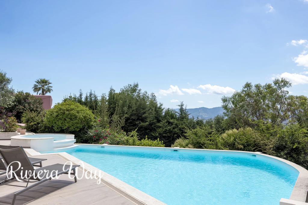 8 room villa in Muan-Sarthe, photo #4, listing #98811384