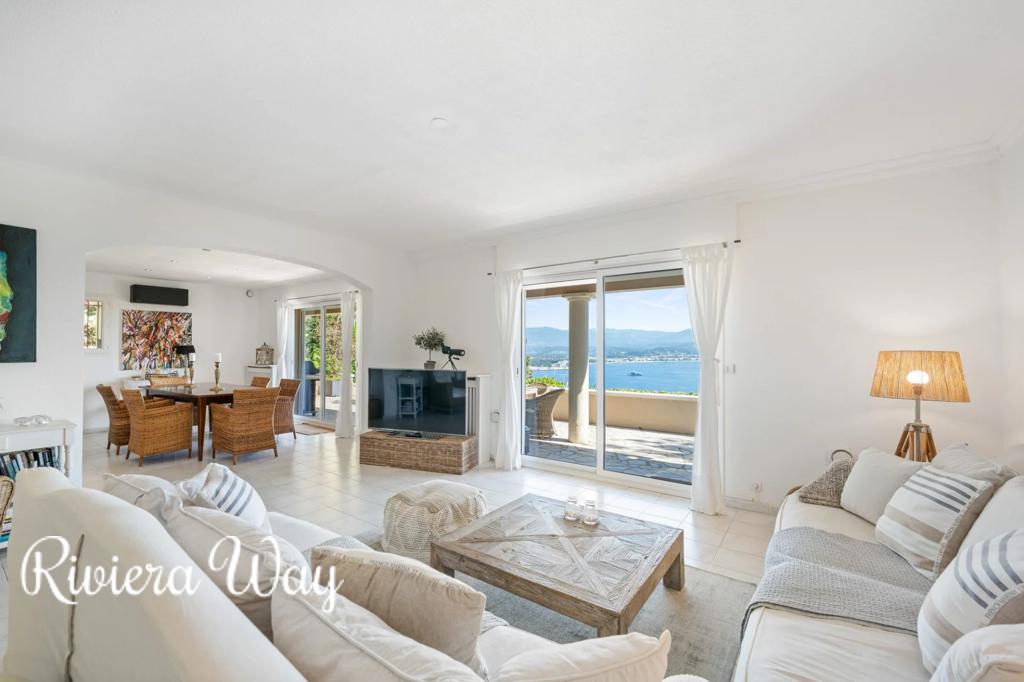 7 room villa in Theoule-sur-Mer, photo #7, listing #106461264