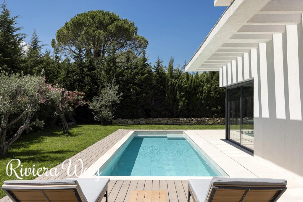 5 room villa in Mougins, photo #10, listing #100117794