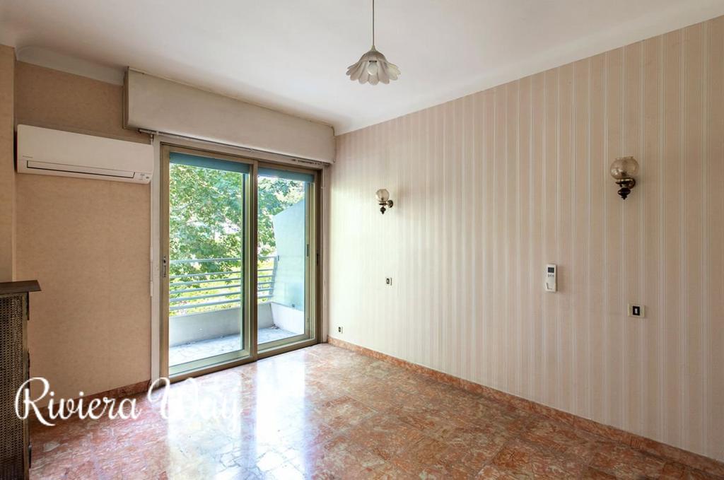 3 room apartment in Menton, 68 m², photo #8, listing #104751276