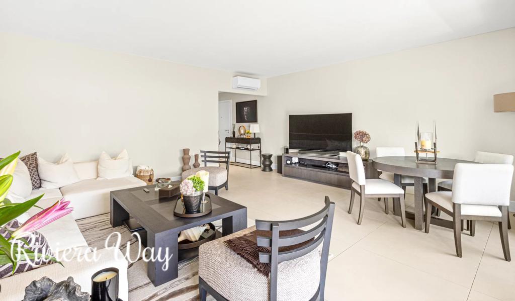 4 room apartment in Cannes, photo #4, listing #107225664