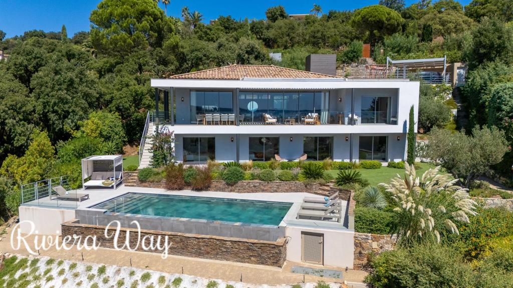 7 room villa in Sainte-Maxime, photo #5, listing #107076060