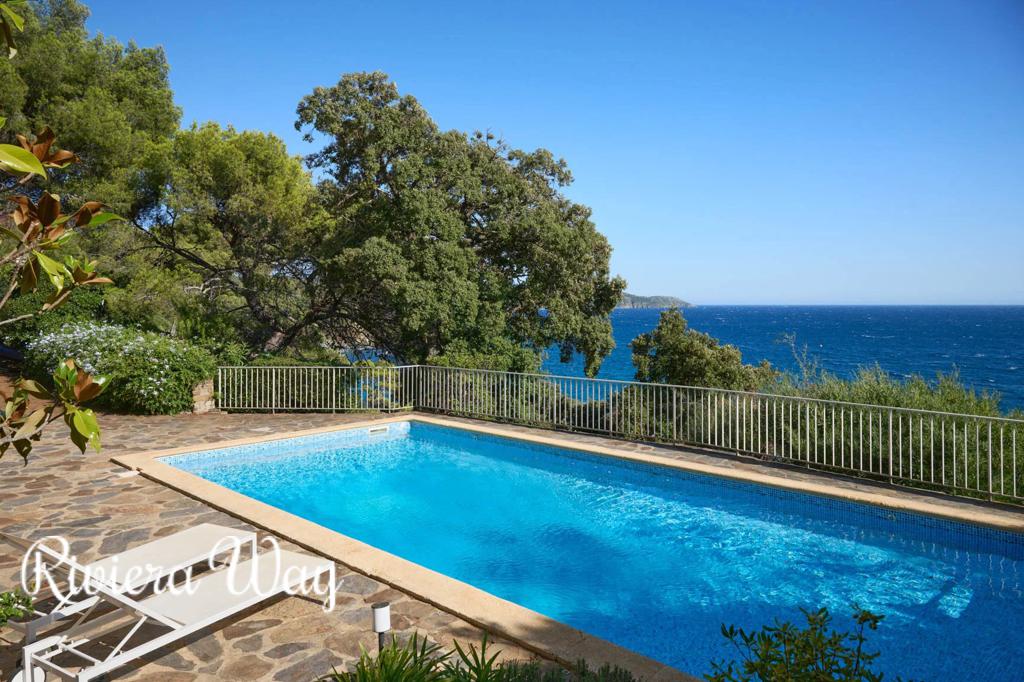 10 room villa in La Croix-Valmer, photo #10, listing #102510912