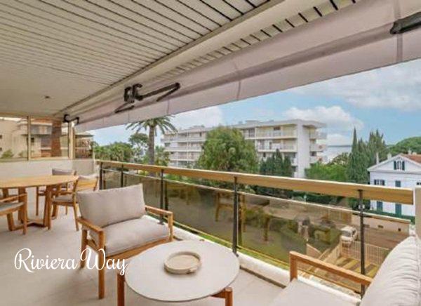 4 room apartment in Port Palm Beach, 100 m², photo #2, listing #103235706