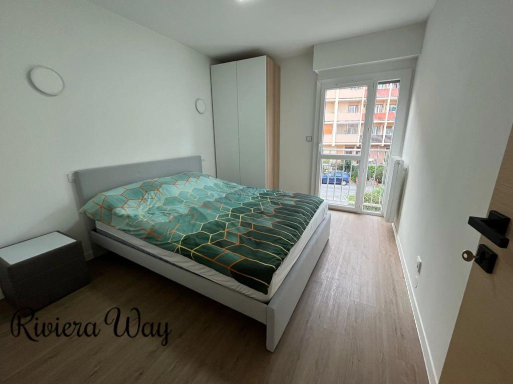 4 room apartment in Vallauris, photo #5, listing #102841200