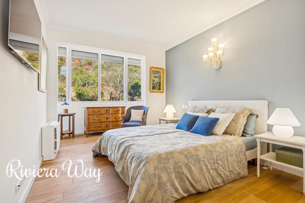 3 room apartment in Cannes, photo #8, listing #105455280