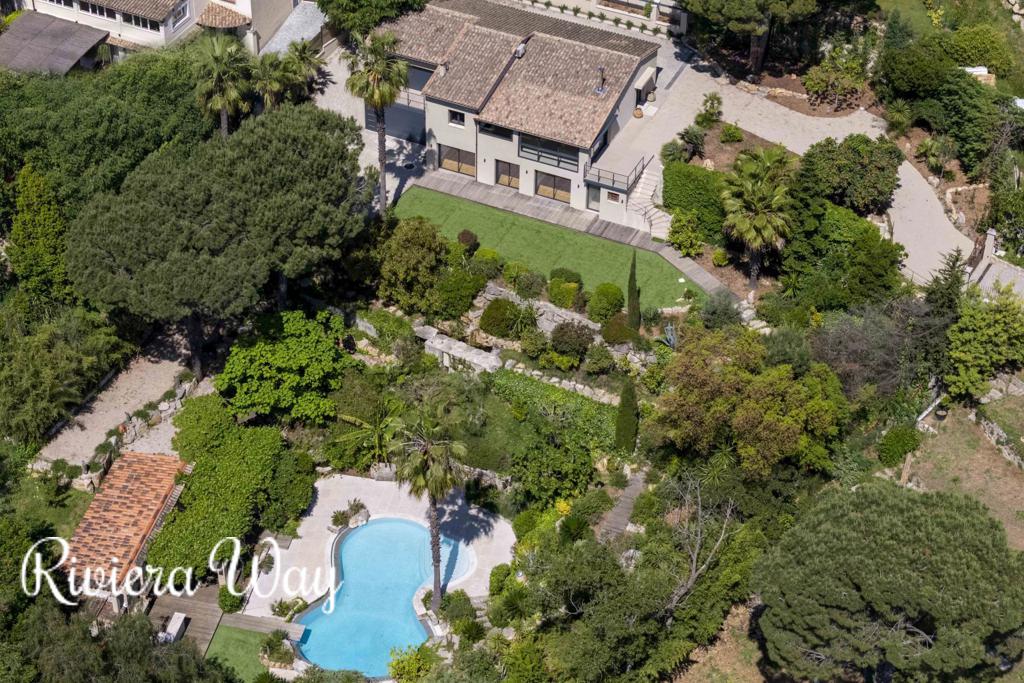 7 room villa in Pégomas, photo #1, listing #103121424