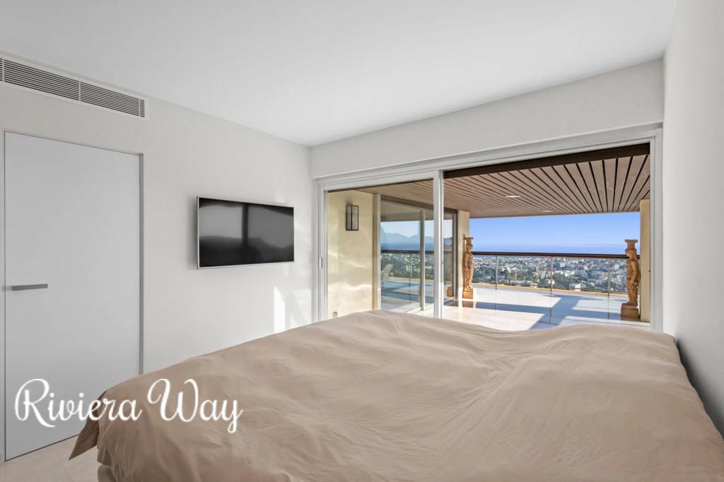 4 room apartment in Le Cannet, photo #5, listing #103705140