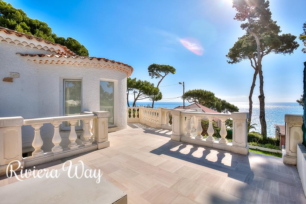 6 room villa in Cap d'Antibes, photo #4, listing #78988854
