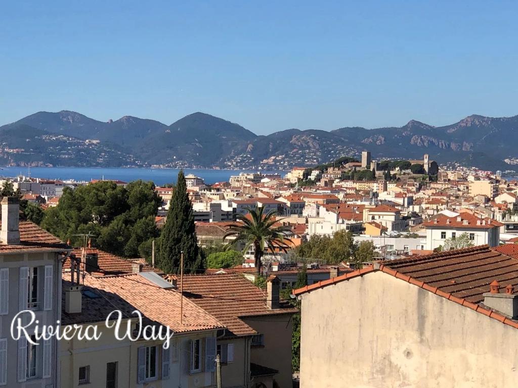 3 room apartment in Cannes, photo #2, listing #102762954