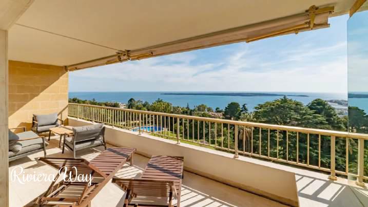 4 room apartment in Californie - Pezou, 115 m², photo #1, listing #103227306