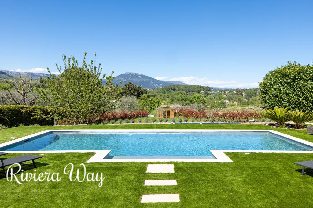 Villa in Grasse, photo #1, listing #102971106