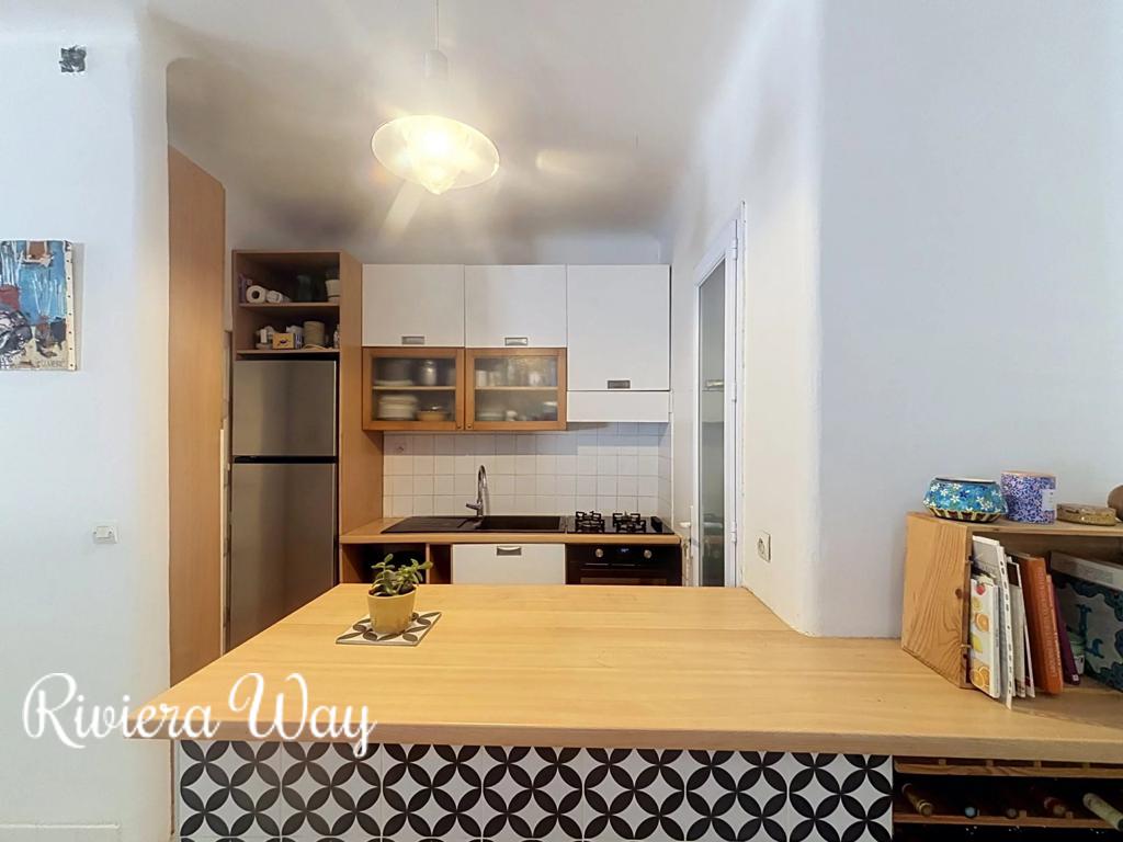 4 room apartment in Cap d'Antibes, photo #4, listing #107077656
