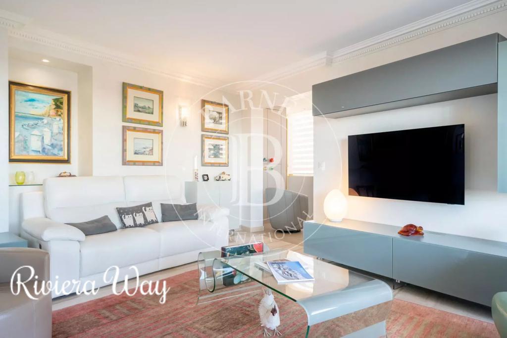 3 room apartment in Cannes, photo #2, listing #99658650