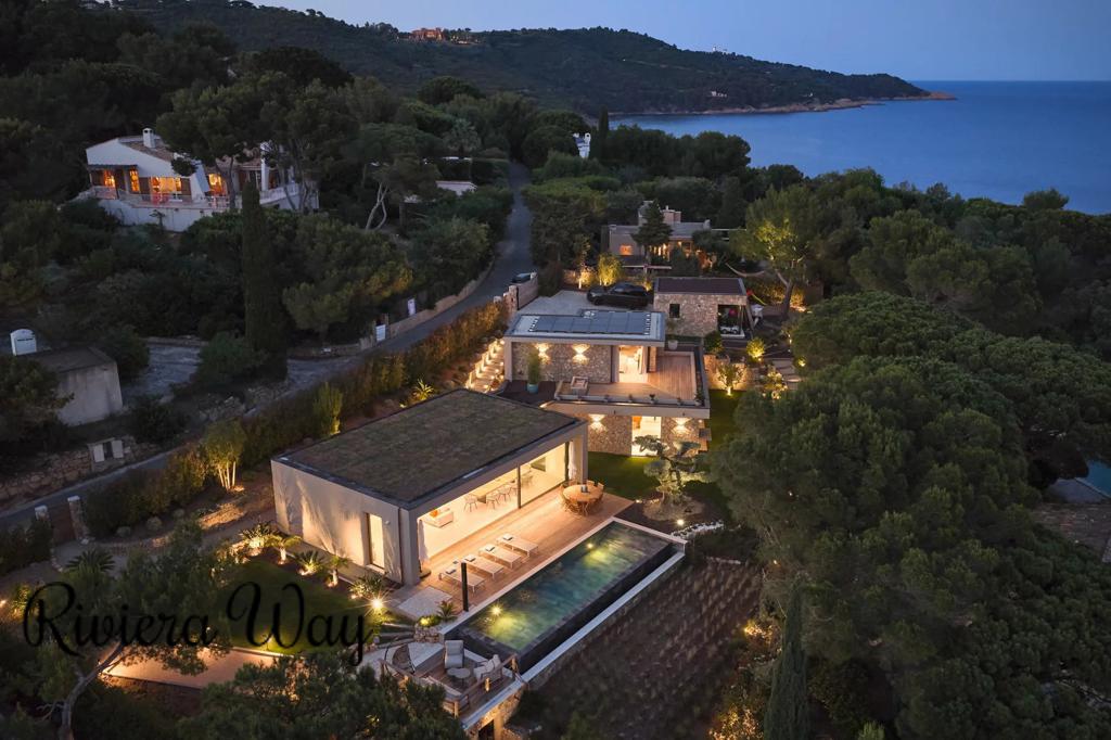 8 room villa in Ramatyuel, photo #2, listing #106401876