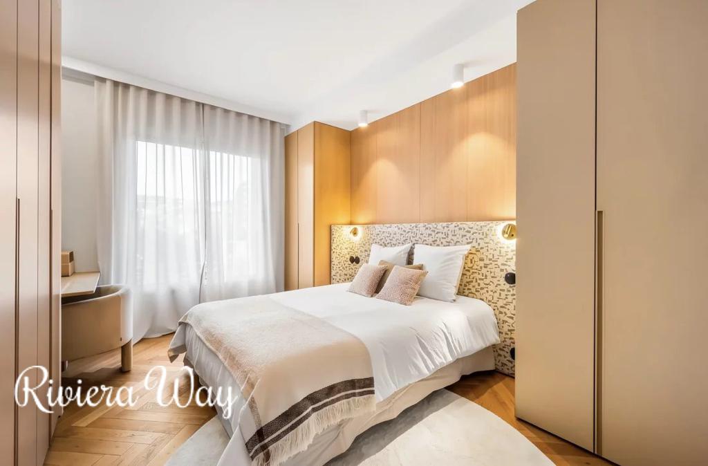 3 room apartment in Cannes, photo #10, listing #106401792