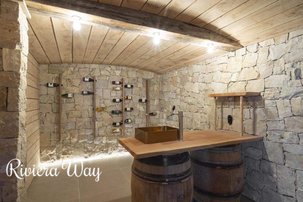 7 room villa in Pégomas, photo #5, listing #103121424
