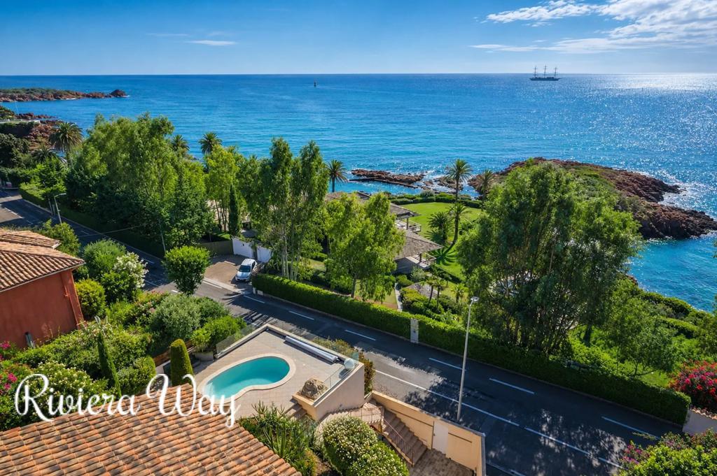 3 room villa in Agay, photo #1, listing #101200680
