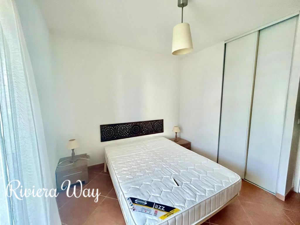2 room apartment in Juan-les-Pins, photo #8, listing #106127574