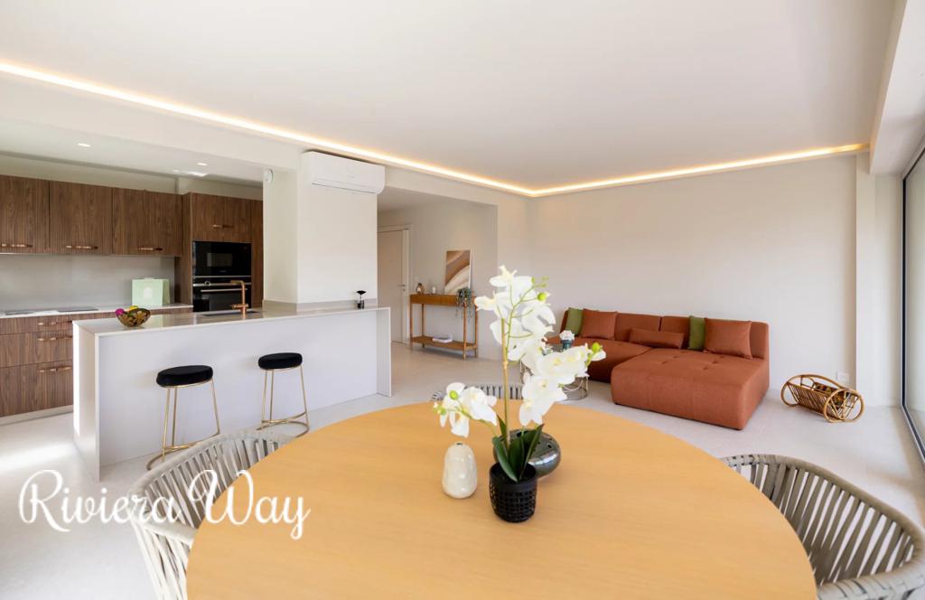 3 room apartment in Villefranche-sur-Mer, photo #3, listing #102855648