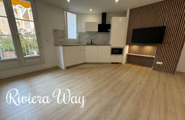 Apartment in Antibes