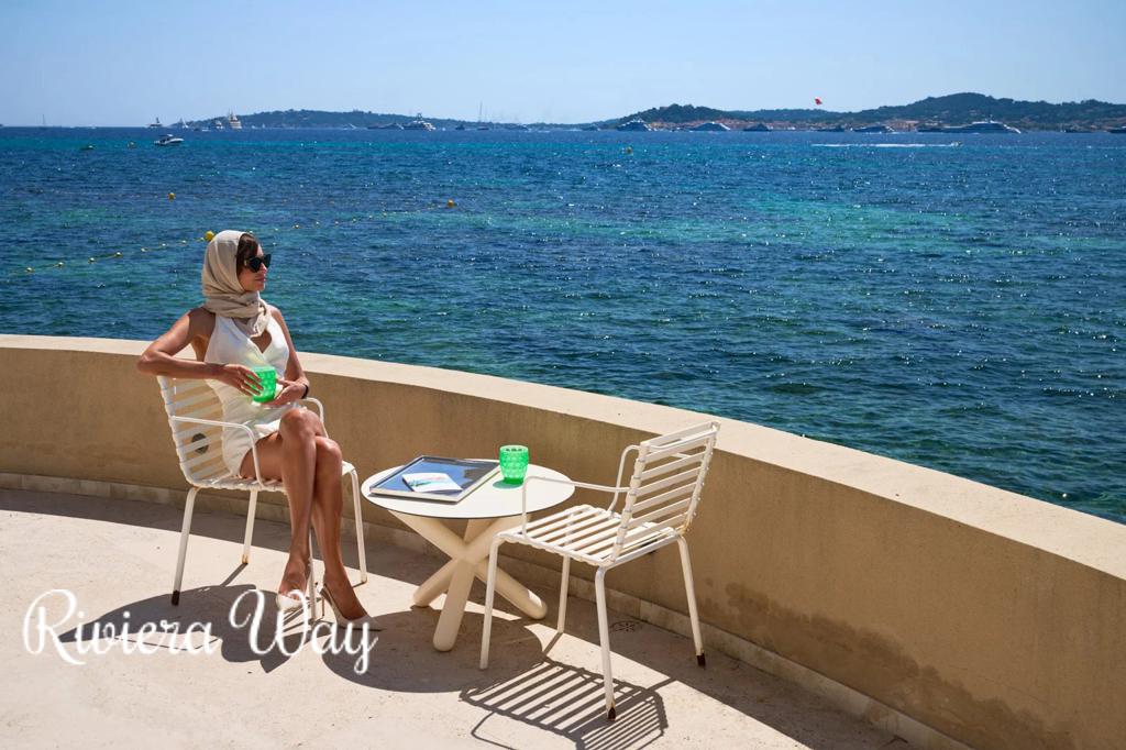 13 room villa in Grimaud, photo #9, listing #105671202