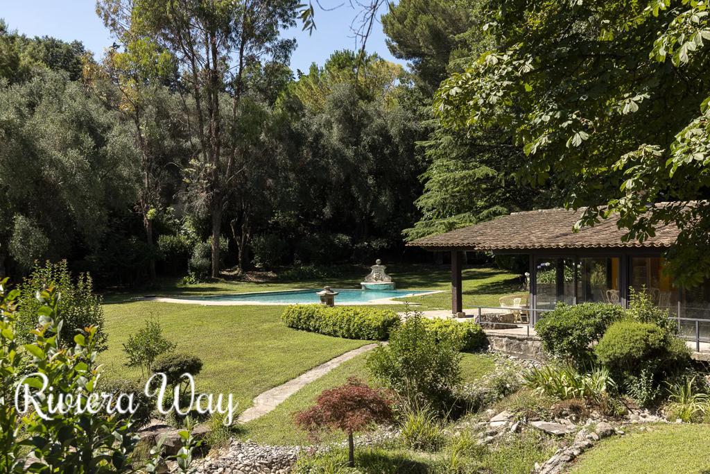 Villa in Mougins, photo #2, listing #99800148